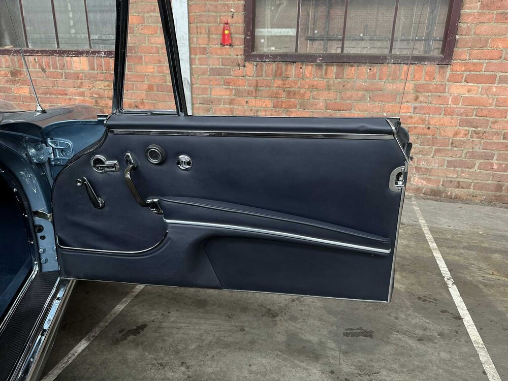 Mercedes-Benz 300SE Cabriolet W112 3.0 163hp 1964 300 series, AR-38-24