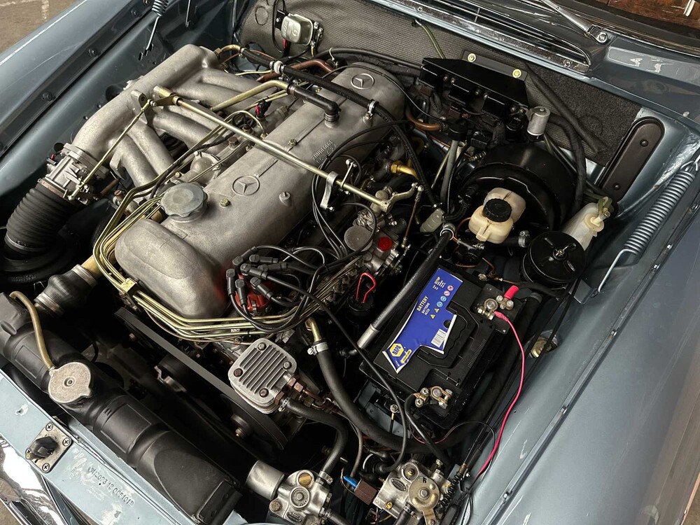 Mercedes-Benz 300SE Cabriolet W112 3.0 163hp 1964 300 series, AR-38-24