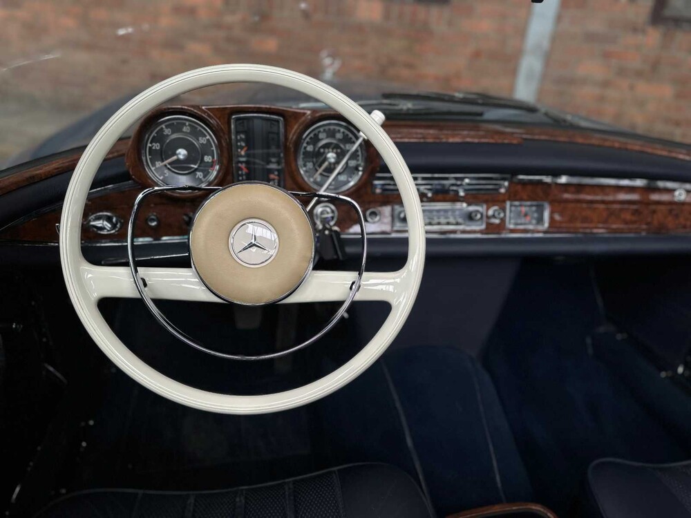 Mercedes-Benz 300SE Cabriolet W112 3.0 163hp 1964 300 series, AR-38-24