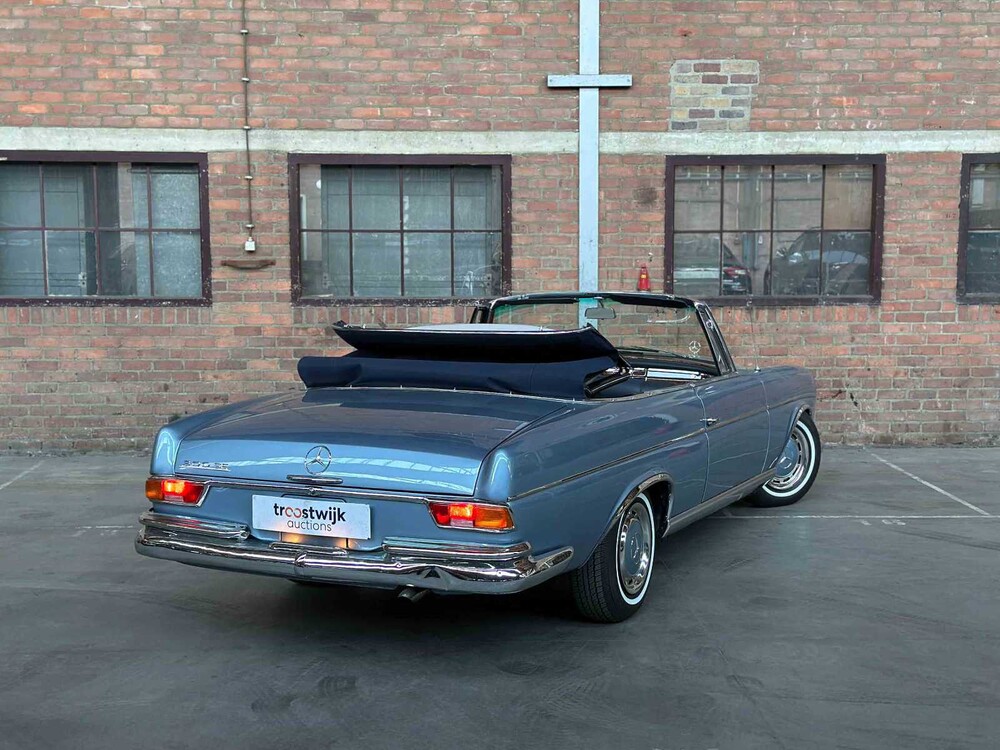 Mercedes-Benz 300SE Cabriolet W112 3.0 163hp 1964 300 series, AR-38-24