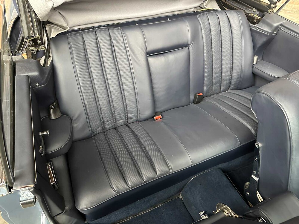 Mercedes-Benz 300SE Cabriolet W112 3.0 163hp 1964 300 series, AR-38-24