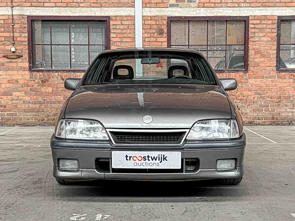Opel Omega 3000 24v 204hp 1989