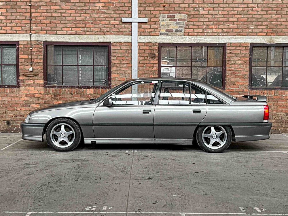 Opel Omega 3000 24v 204hp 1989