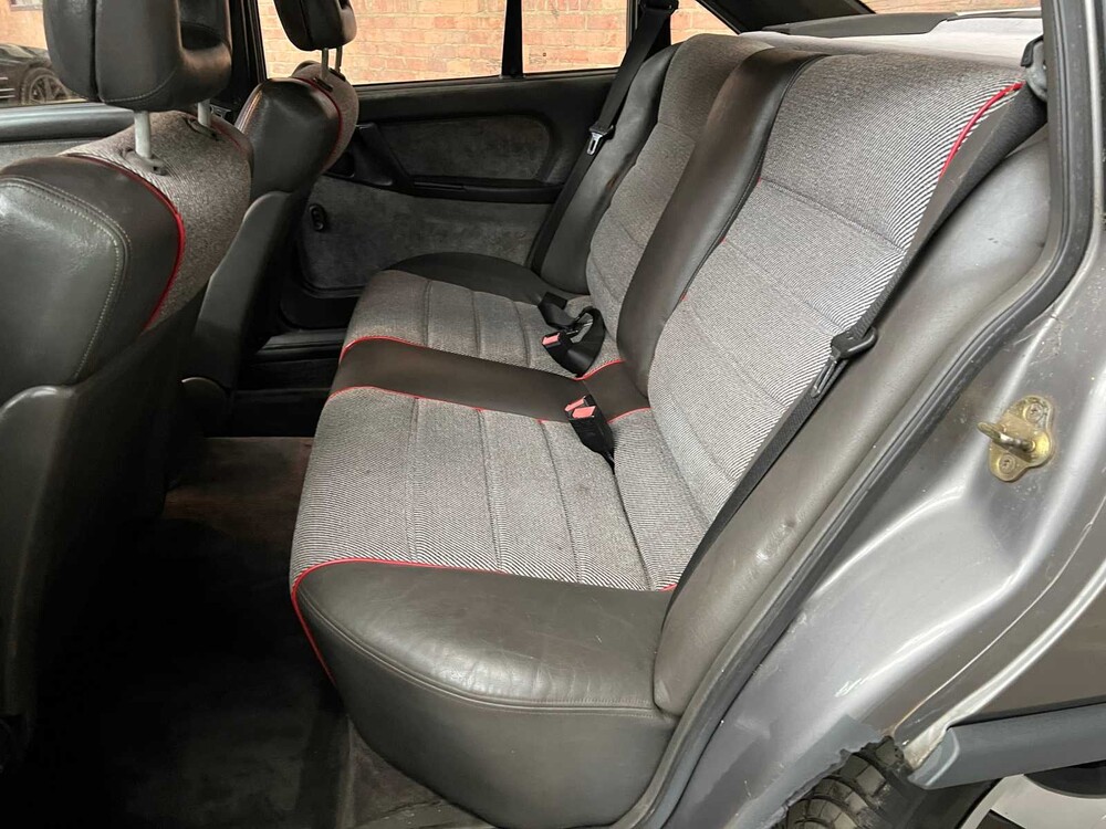 Opel Omega 3000 24v 204hp 1989