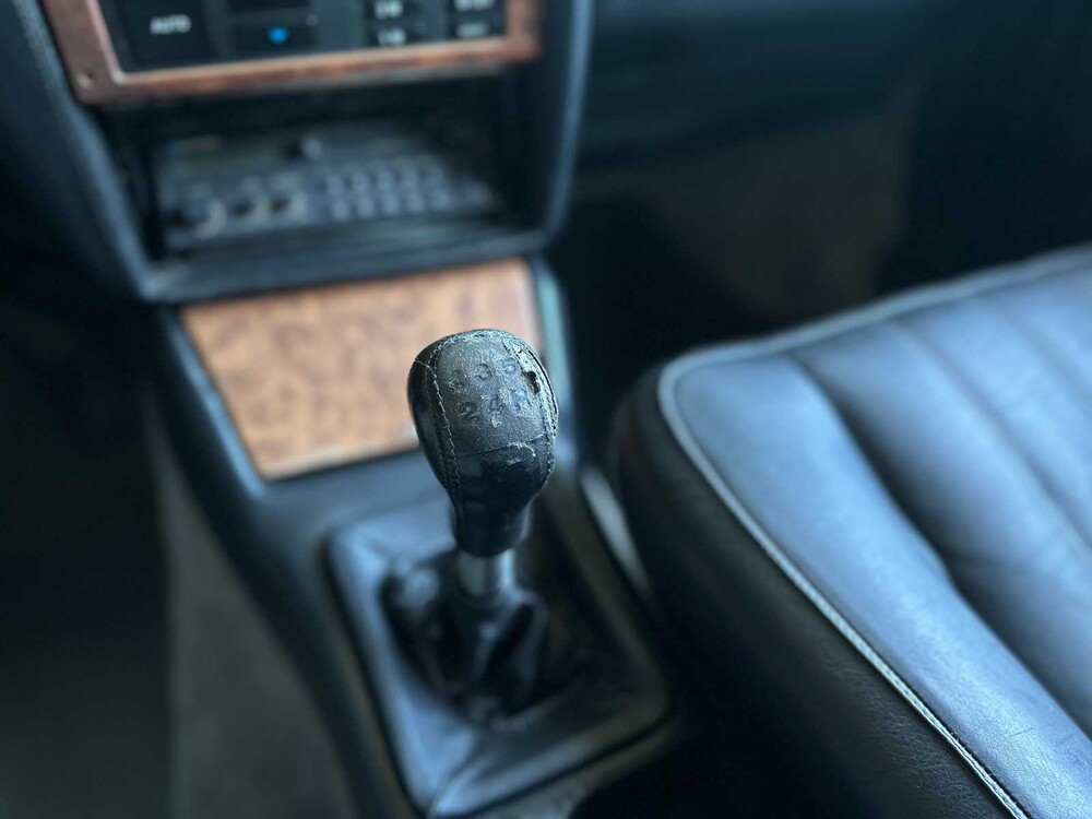 Lancia Theme 3.0 8.32 Ferrari 202hp 1989