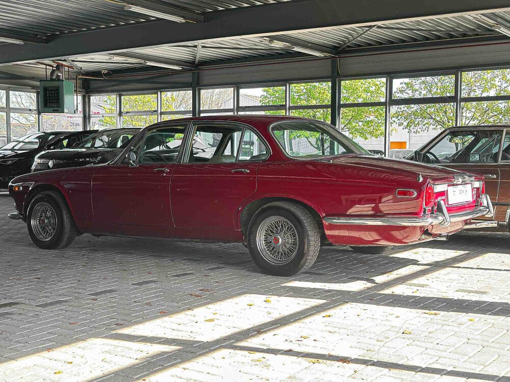 Jaguar XJ12 5.3 V12 Series 1 265hp 1973