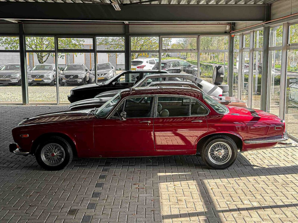 Jaguar XJ12 5.3 V12 Series 1 265hp 1973