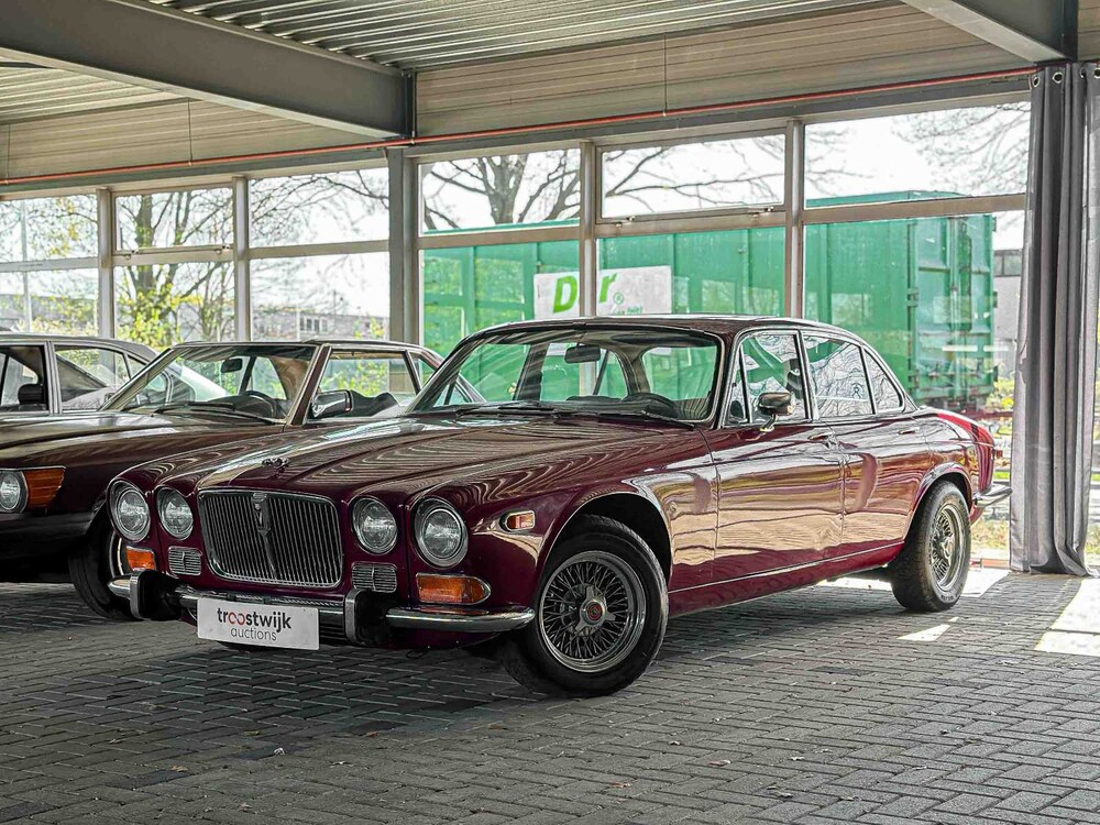 Jaguar XJ12 5.3 V12 Series 1 265hp 1973