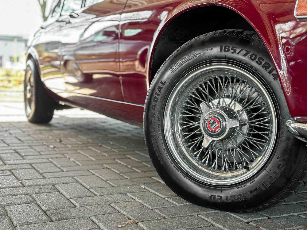 Jaguar XJ12 5.3 V12 Series 1 265hp 1973