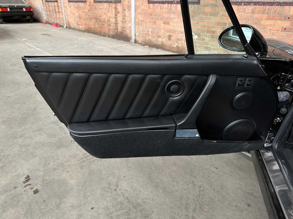 Porsche 911 Cabriolet Carrera 2 3.6 251hp 1991, RZ-JB-30