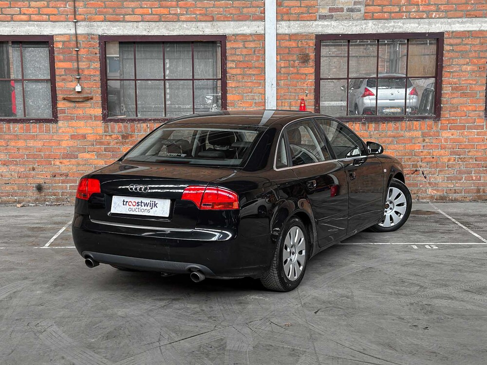 Audi A4 Saloon 3.2 FSI V6 Quattro 256hp 2005, N-609-JR Youngtimer