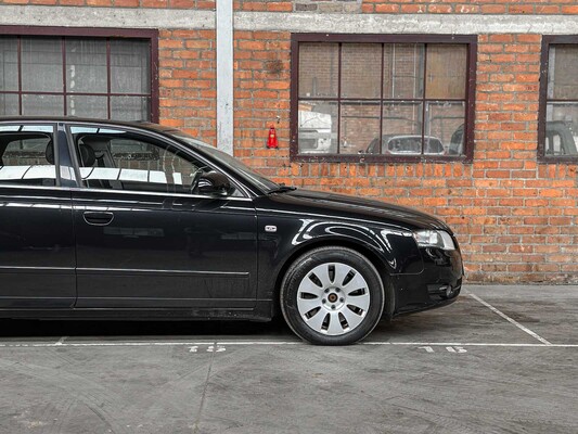 Audi A4 Limousine 3.2 FSI V6 Quattro 256PS 2005, N-609-JR Youngtimer