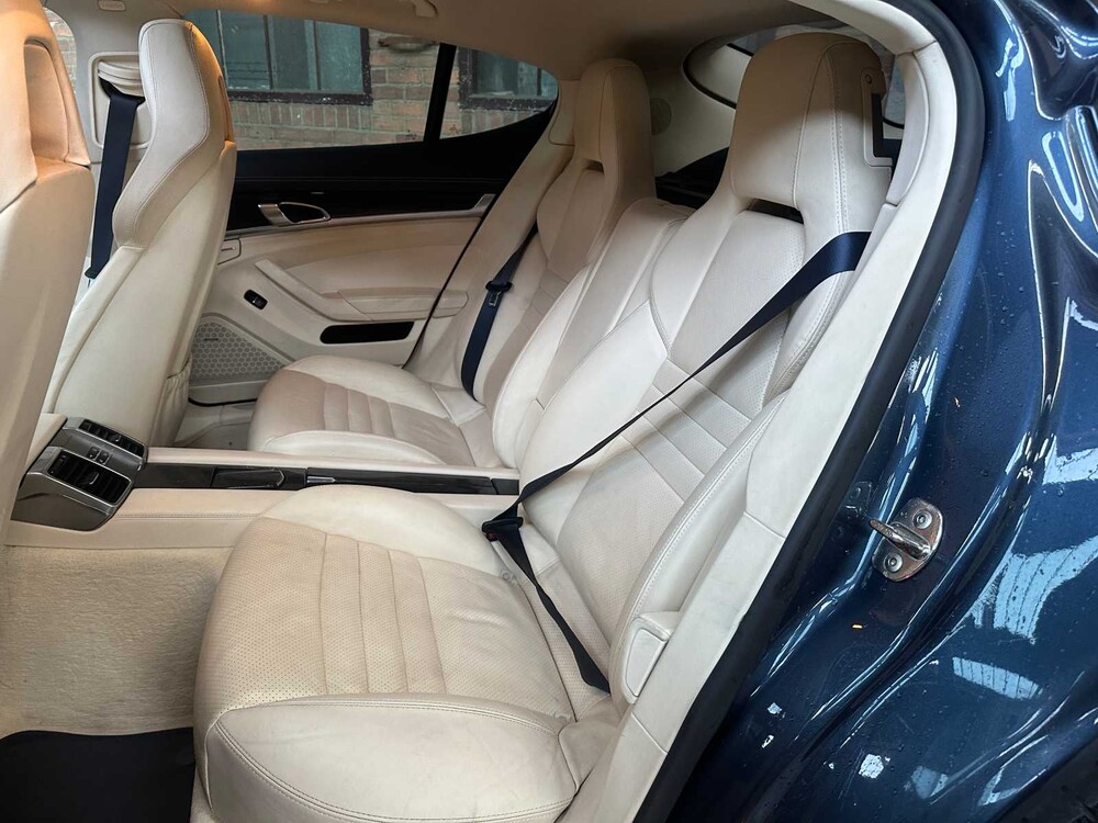 Porsche Panamera 4S 4.8 V8 400hp 2010 Youngtimer
