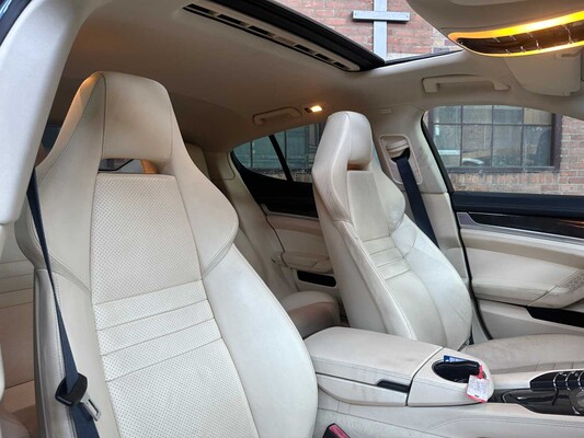 Porsche Panamera 4S 4.8 V8 400PS 2010 Youngtimer