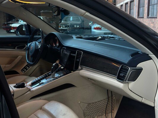 Porsche Panamera 4S 4.8 V8 400PS 2010 Youngtimer