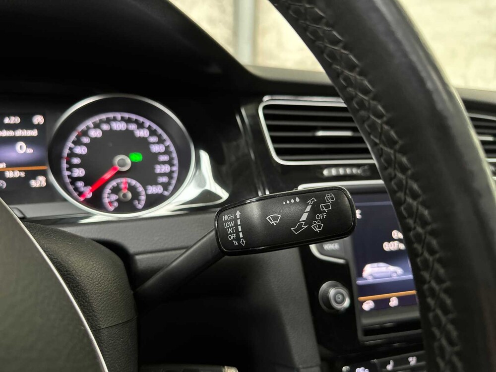 Volkswagen Golf 1.4 TSI ACT Business Edition 150pk 2015, 7-ZKB-17