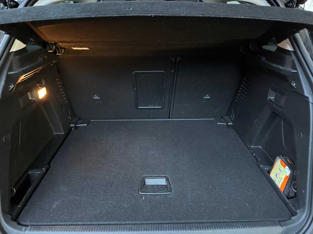 Peugeot 3008 1.2 PureTech BL Prem 131hp 2020, G-568-ZG