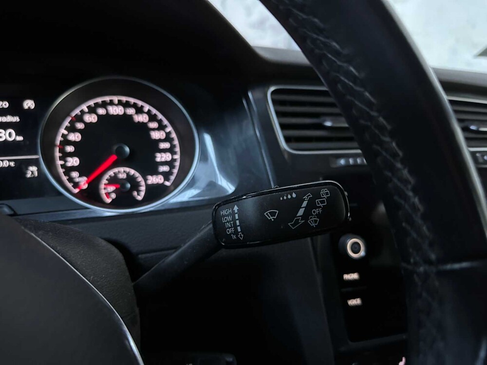 Volkswagen Golf 1.5 TSI CL Bns 131hp 2020, G-769-ZZ