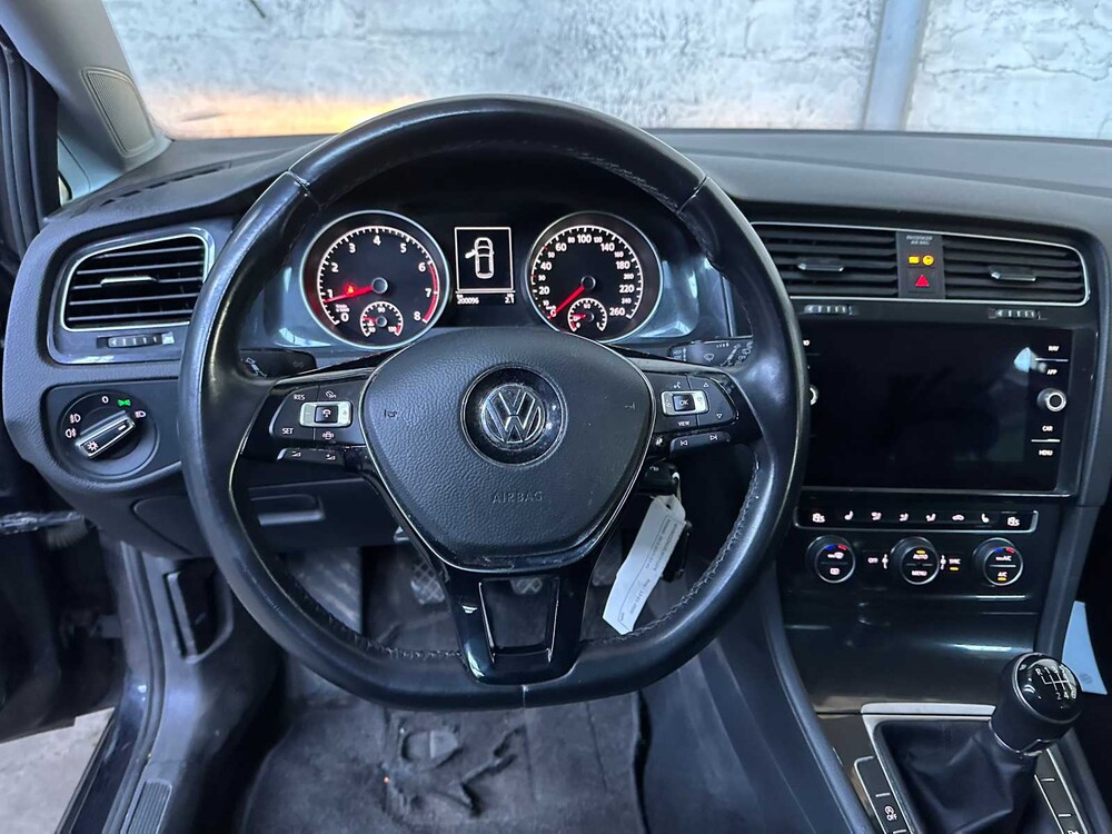 Volkswagen Golf 1.5 TSI CL Bns 131hp 2020, G-769-ZZ