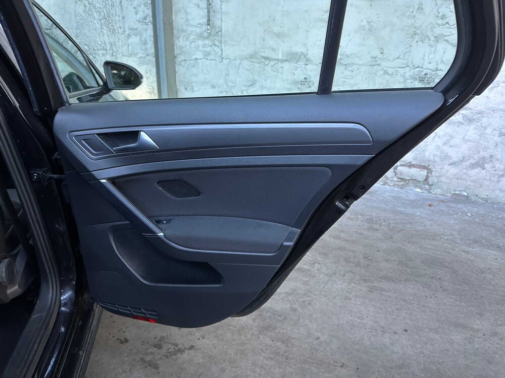 Volkswagen Golf 1.5 TSI CL Bns 131hp 2020, G-769-ZZ