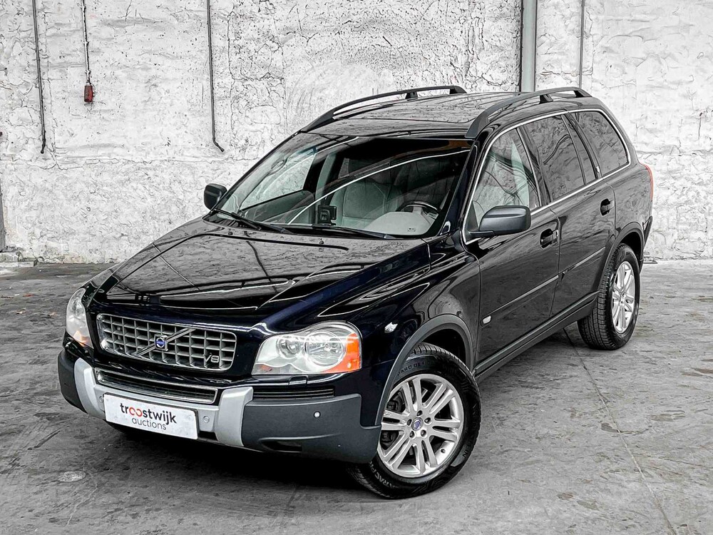 Volvo XC90 4.4 V8 Executive 315pk 2006, 57-JTH-5