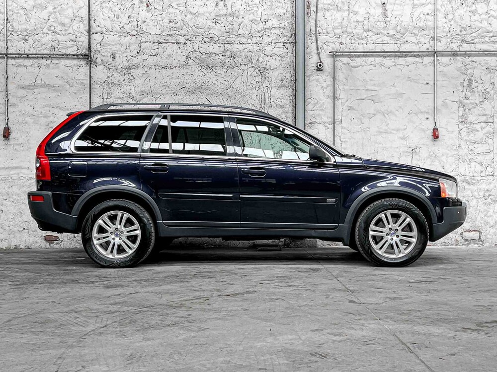 Volvo XC90 4.4 V8 Executive 315pk 2006, 57-JTH-5