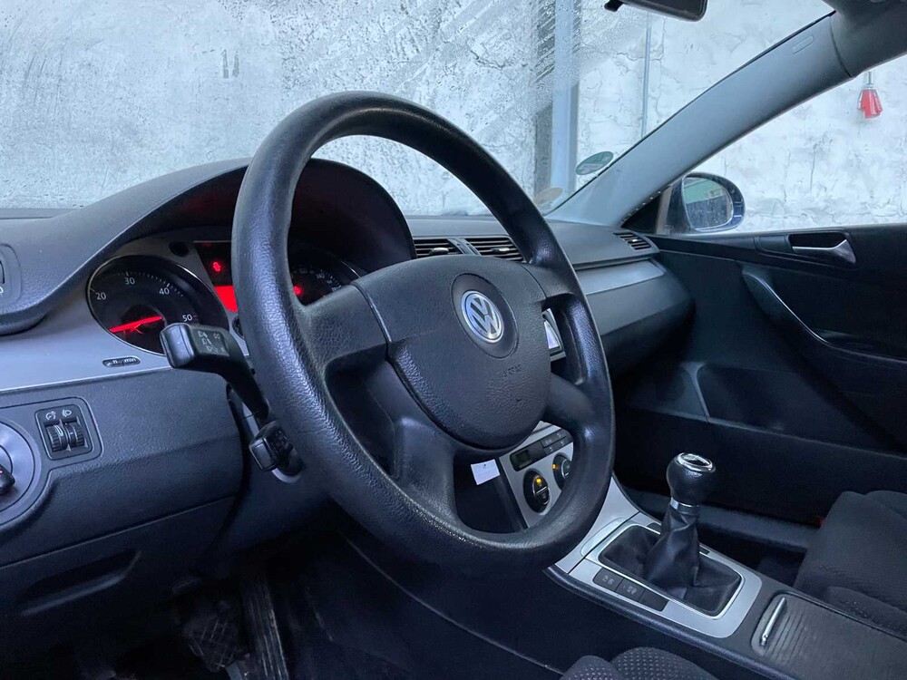 Volkswagen Passat Variant 2.0 TDI Highline 140pk 2008, 29-ZKV-8
