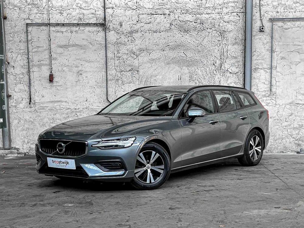 Volvo V60 2.0 D3 Momentum 150pk 2019, G-381-LP