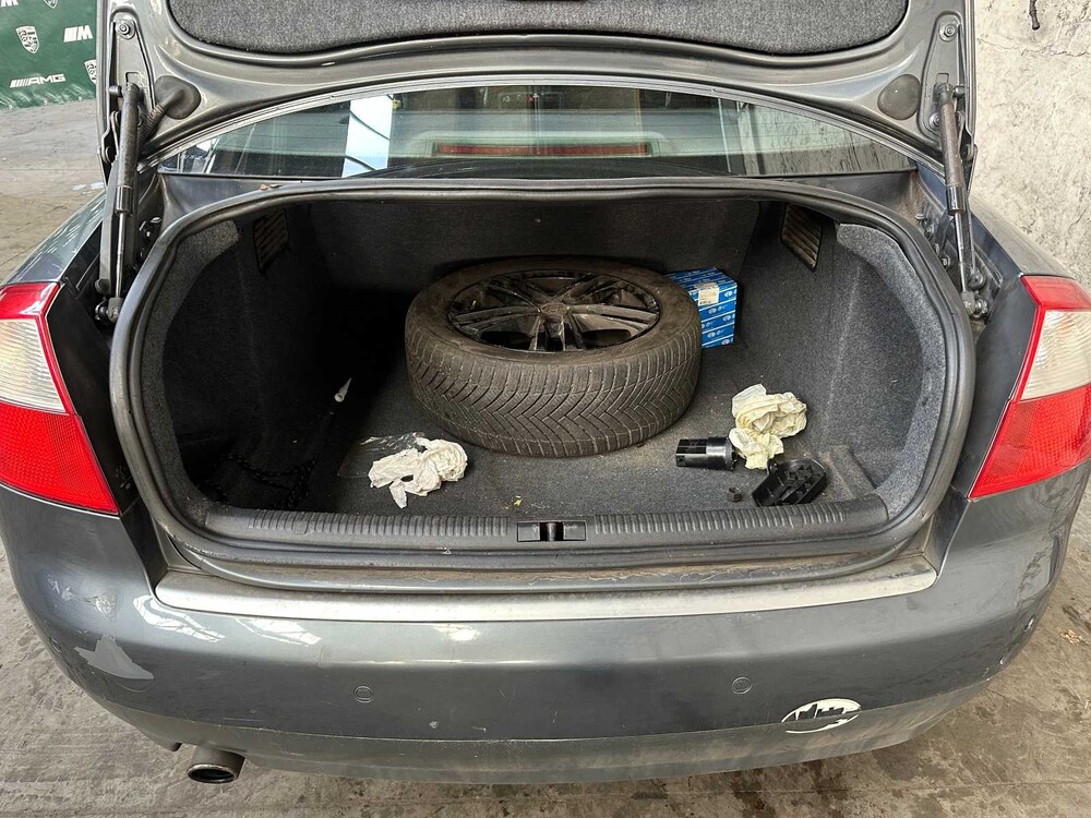 Audi A4 Limousine 2.0 FSI 150pk 2002 75-JZ-RP