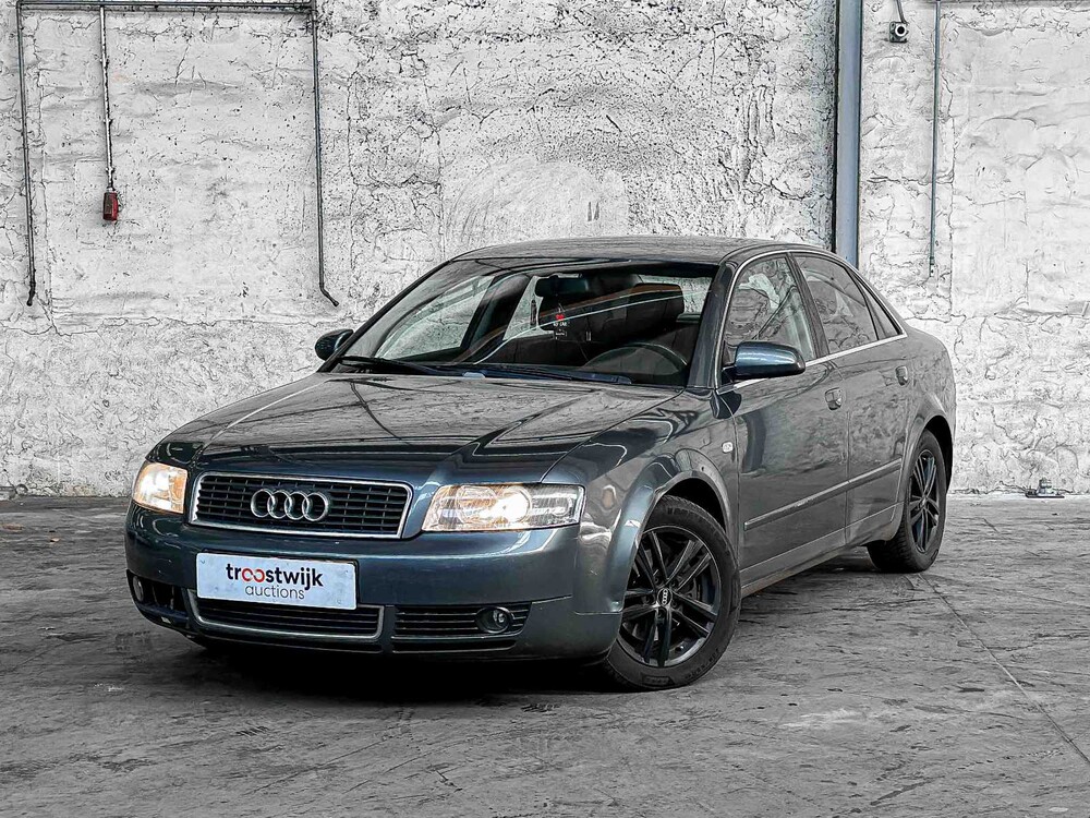 Audi A4 Limousine 2.0 FSI 150pk 2002 75-JZ-RP