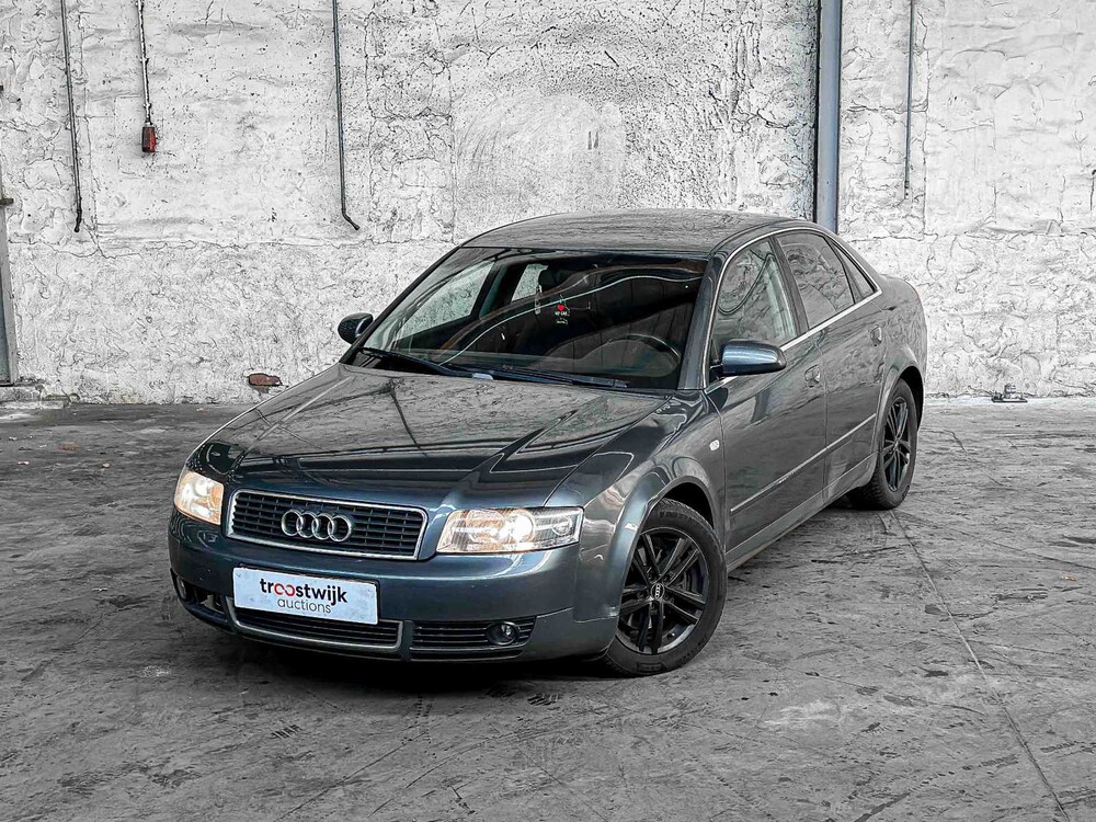 Audi A4 Limousine 2.0 FSI 150pk 2002 75-JZ-RP