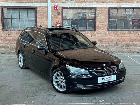 BMW 525i Touring Executive 218pk 2009 5-serie E61, 02-LRN-4