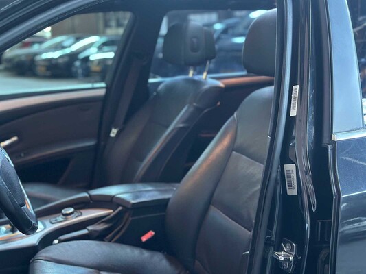 BMW 525i Touring Executive 218pk 2009 5-serie E61, 02-LRN-4