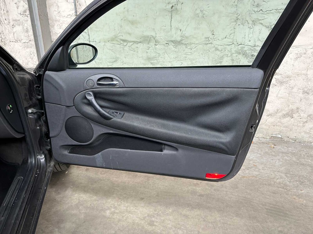 Alfa Romeo 147 1.6 TS Impression 105pk 2004, 09-PH-KF