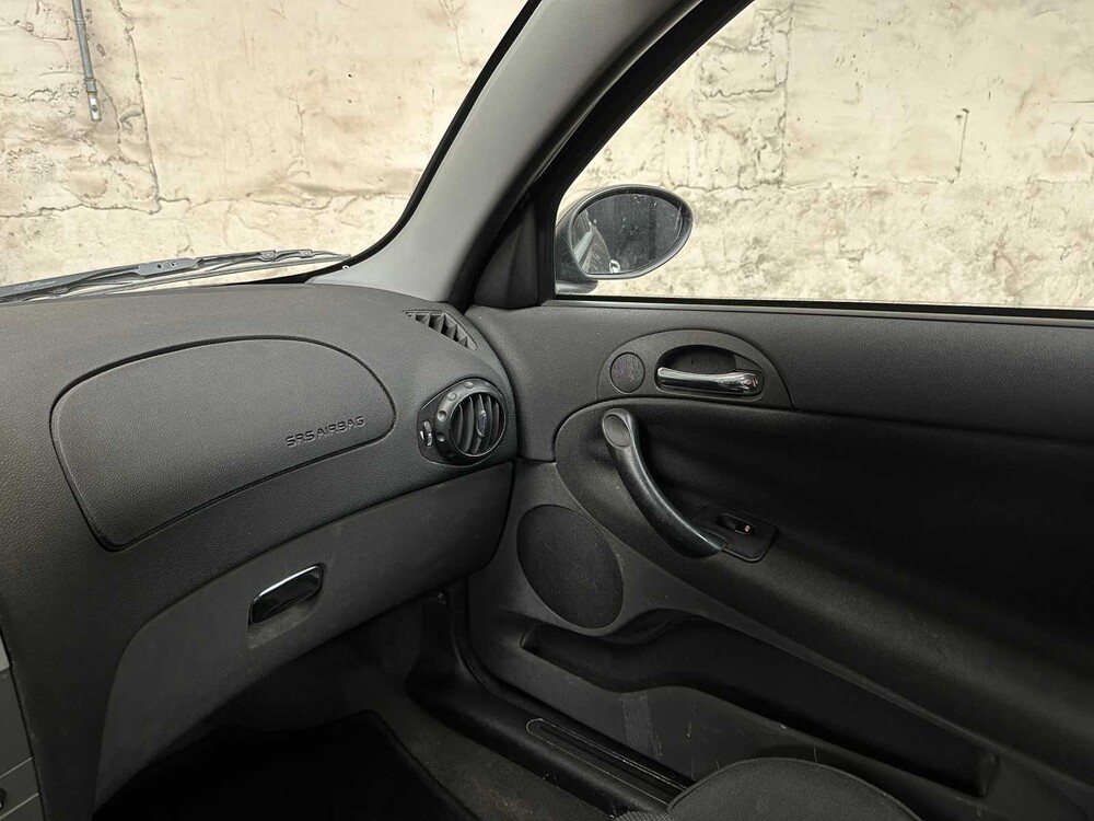 Alfa Romeo 147 1.6 TS Impression 105pk 2004, 09-PH-KF