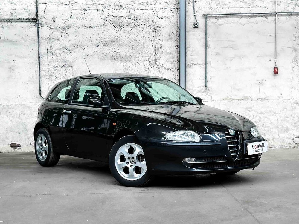 Alfa Romeo 147 1.6 TS Impression 105pk 2004, 09-PH-KF