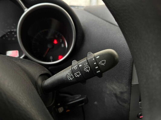 Alfa Romeo 147 1.6 TS Impression 105pk 2004, 09-PH-KF