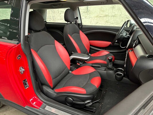 Mini Cooper 1.6 120pk 2009, KF-202-H
