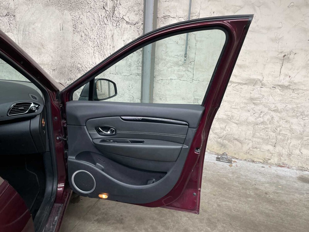 Renault Grand Scénic 1.4 TCe Collection 131PS 2013, TZ-809-F