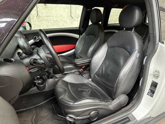 Mini Clubman 1.6 John Cooper Works Chili 211pk 2012, NH-080-B