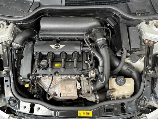 Mini Clubman 1.6 John Cooper Works Chili 211pk 2012, NH-080-B