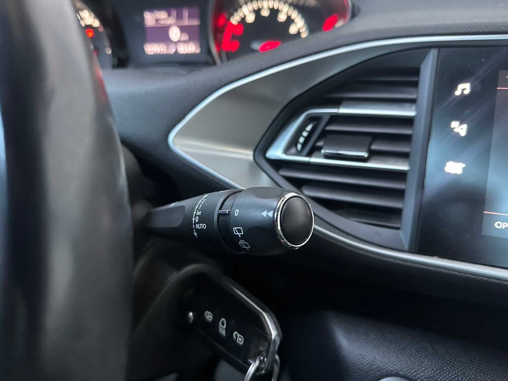 Peugeot 308 SW 1.2 PureT.Blue L. Pr 131pk 2020, H-336-LV