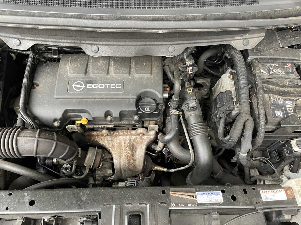 Opel Zafira Tourer 1.4 Edition 140pk 2012, 95-TKG-6