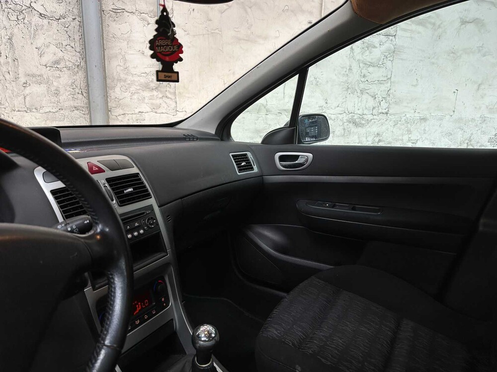 Peugeot 307 1.6-16V XS Premium 109pk 2005, 22-RH-SX