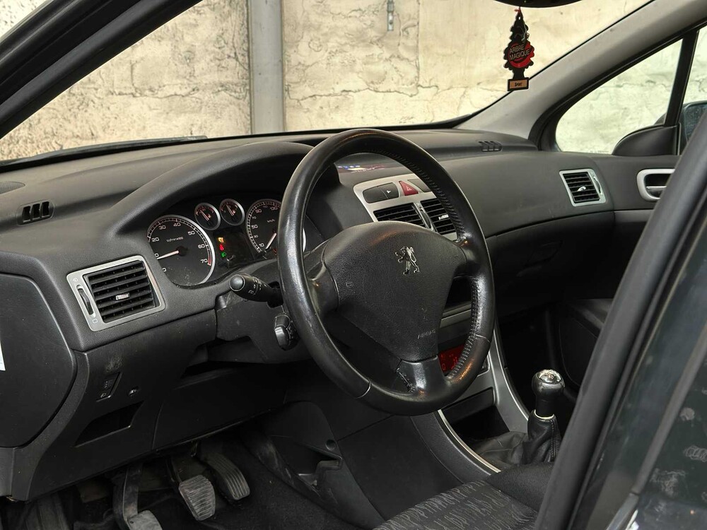 Peugeot 307 1.6-16V XS Premium 109pk 2005, 22-RH-SX