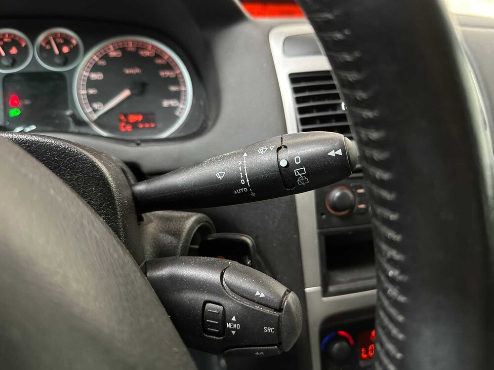 Peugeot 307 1.6-16V XS Premium 109pk 2005, 22-RH-SX