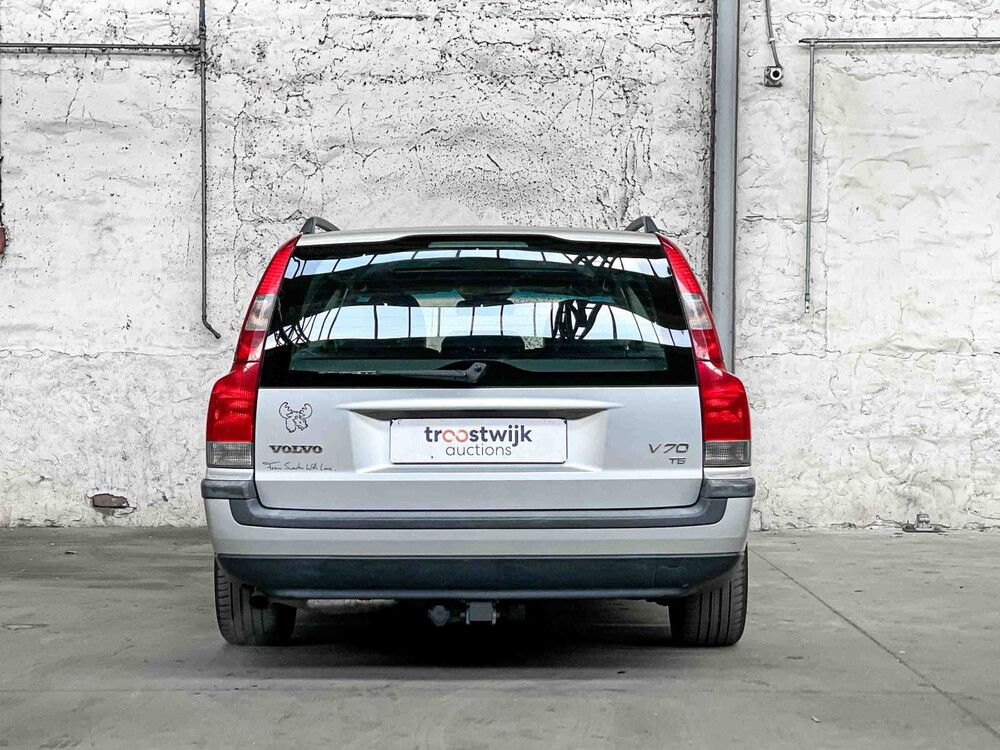 Volvo V70 2.3 T-5 Comfort Line 250pk 2002, KT-730-L