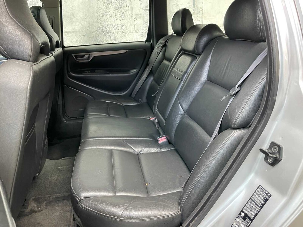 Volvo V70 2.3 T-5 Comfort Line 250pk 2002, KT-730-L