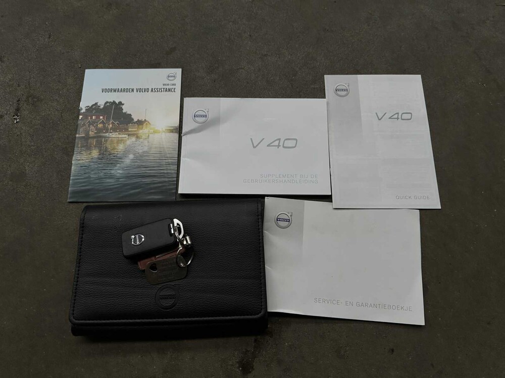 Volvo V40 2.0 T2 Nordic+ 122PS 2017, PT-562-S