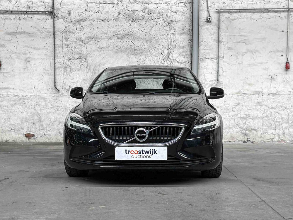 Volvo V40 2.0 T2 Nordic+ 122pk 2017, PT-562-S